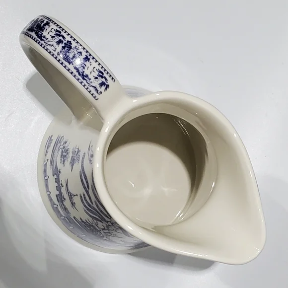 Pristine Regal England Blue Willow 7 1/8" Pitcher - Picture 7 of 16